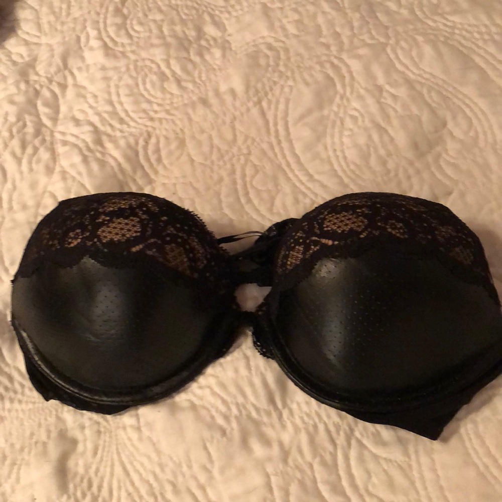 Victoria Secret Black Lace Bombshell Bra